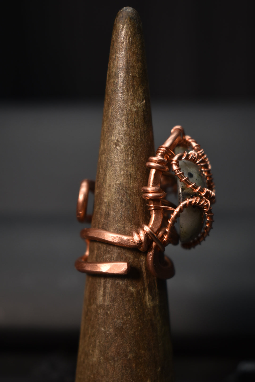 Labradorite - Orbit Current: Copper Ring