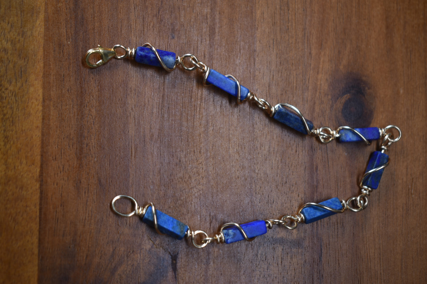 Lapis Lazuli —  Tail Bracelet