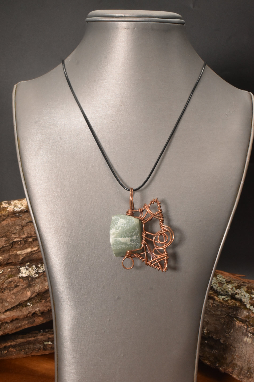 Aventurine Retro — Copper Pendant Necklace