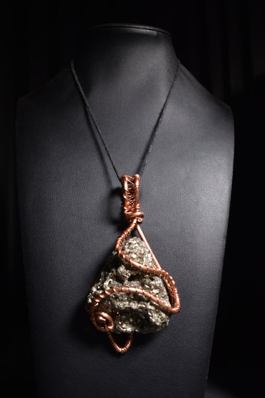 Pyrite-Gravity Key Pendant - KOSMIK COLLECTIONS