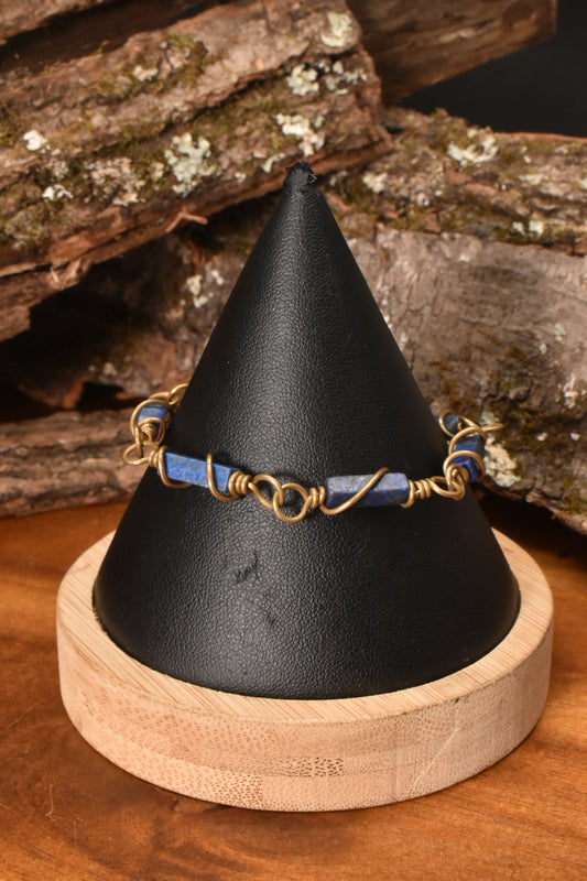 Lapis Lazuli —  Tail Bracelet