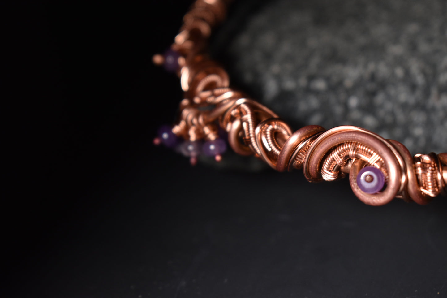 Amethyst-Sovereign Gate: Copper open collar