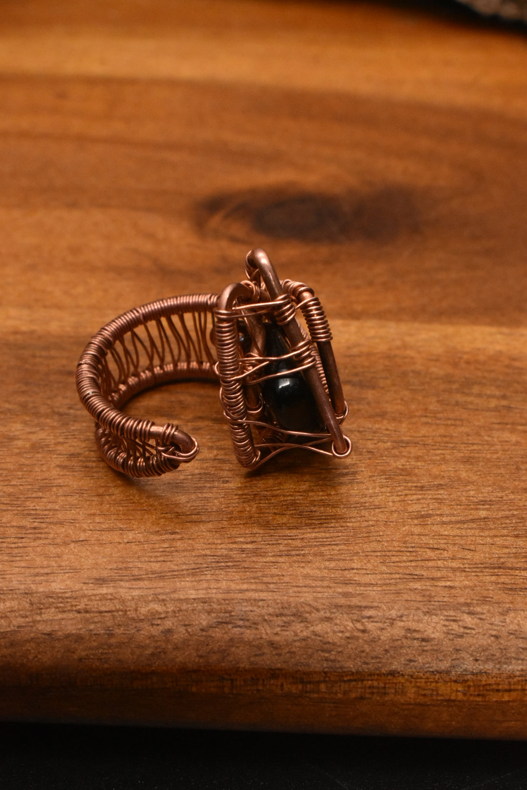 Geometric Flower Ring — Obsidian Copper Ring