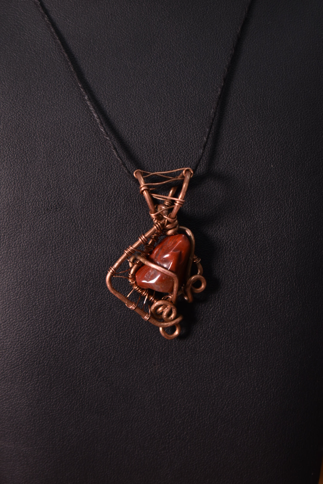 Red jasper Pendant - KOSMIK COLLECTIONS