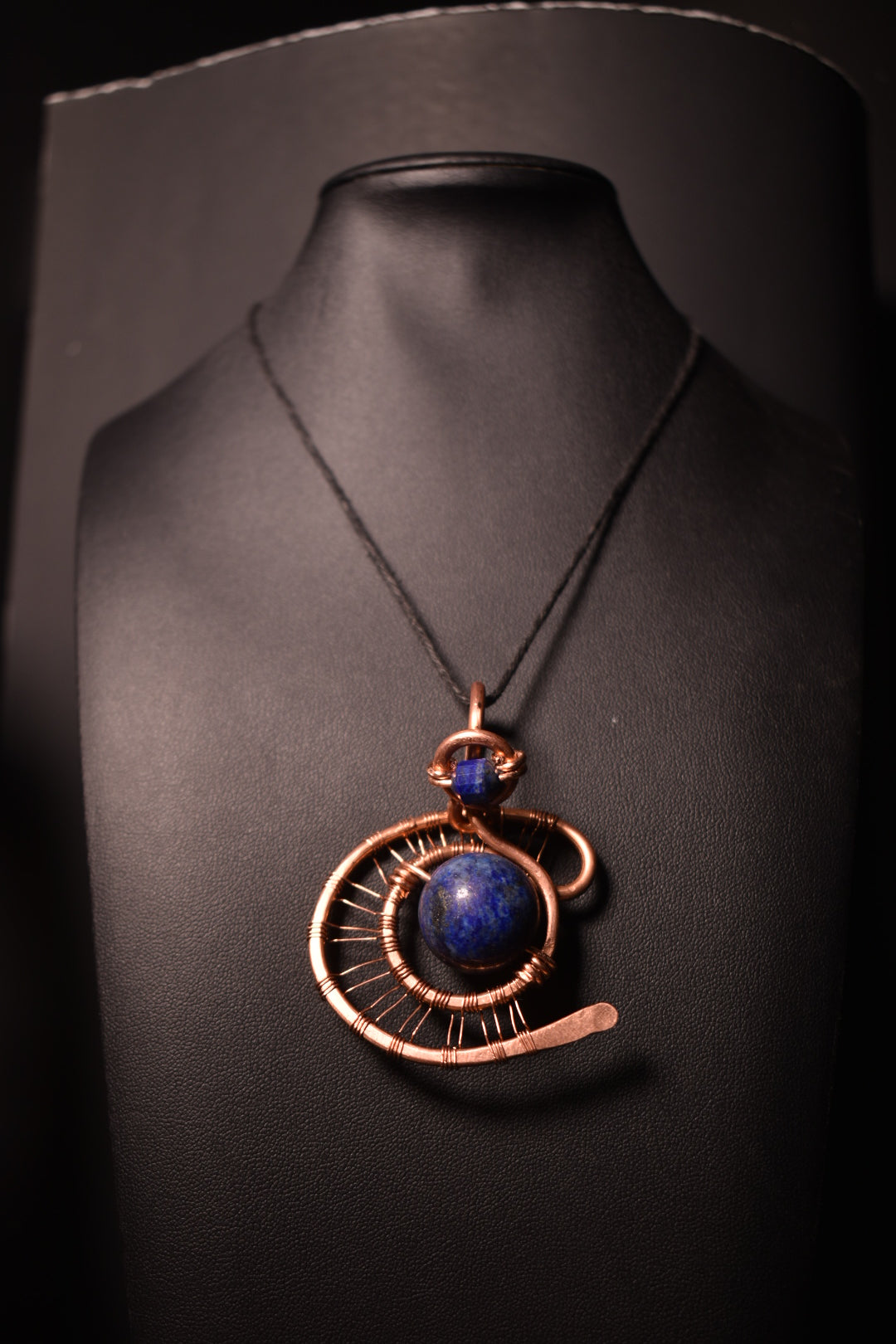 Lapis lazuli- Retrograde Pendant